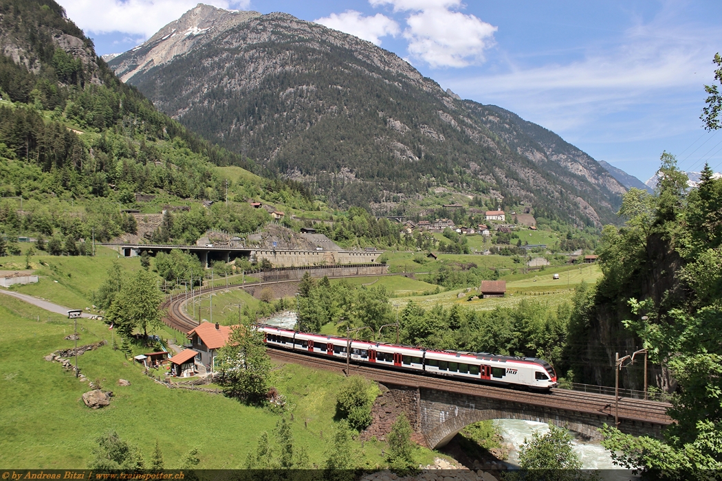 SBB_TILO_RABe_524_015_1