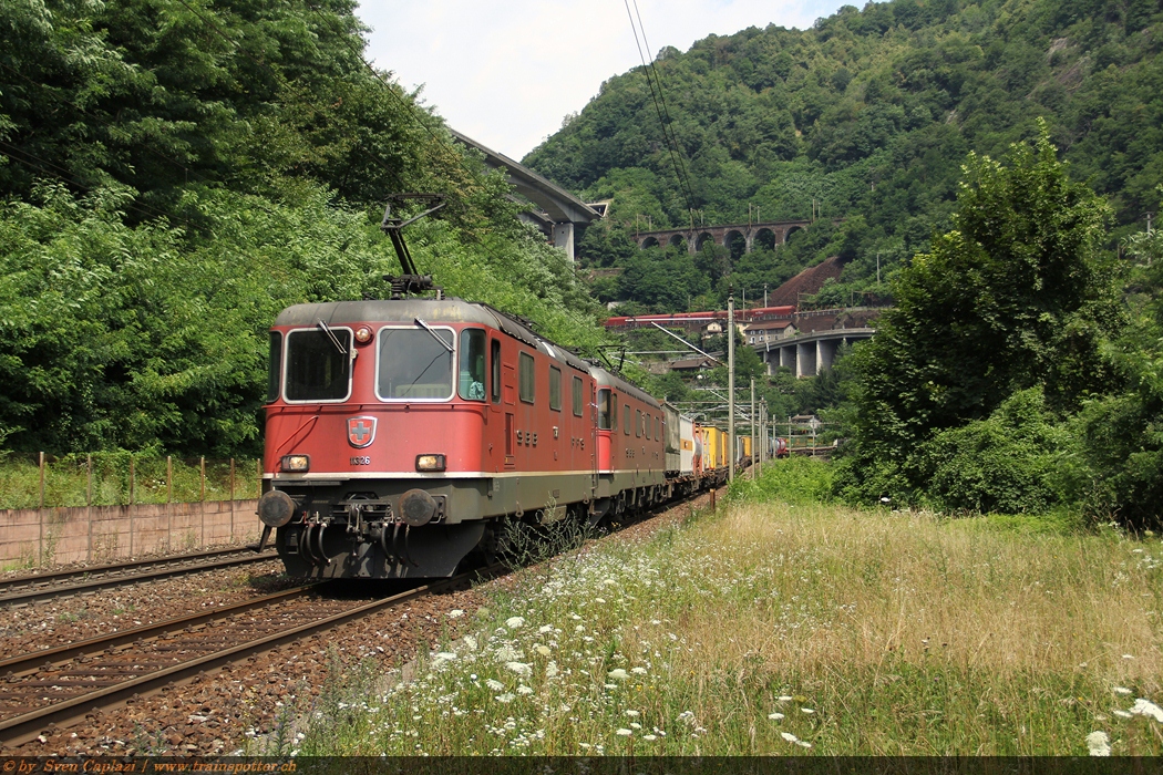 SBB_Re_10_10_Re_4_4_II_11326_Re_6_6_11676_1