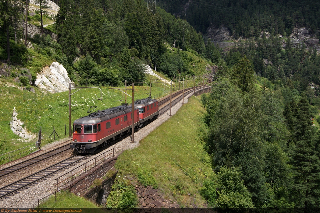 SBB_Re_10_10_Re_6_6_11681_Re_4_4_II_11163_1