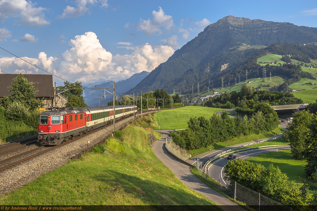 SBB 11148 am EC 258 von Chiasso nach Luzern