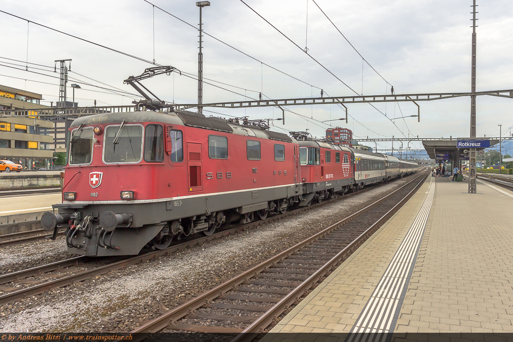 Nachdem die LION 420 222 am 17. Juli 2014 einen InterRegio ab Locarno bespannte, war in Göschenen Schluss. Am Sonntag, 20. Juli 2014 wurde sie schliesslich mit Zug von der 11192 von Göschenen nach Luzern geschleppt.