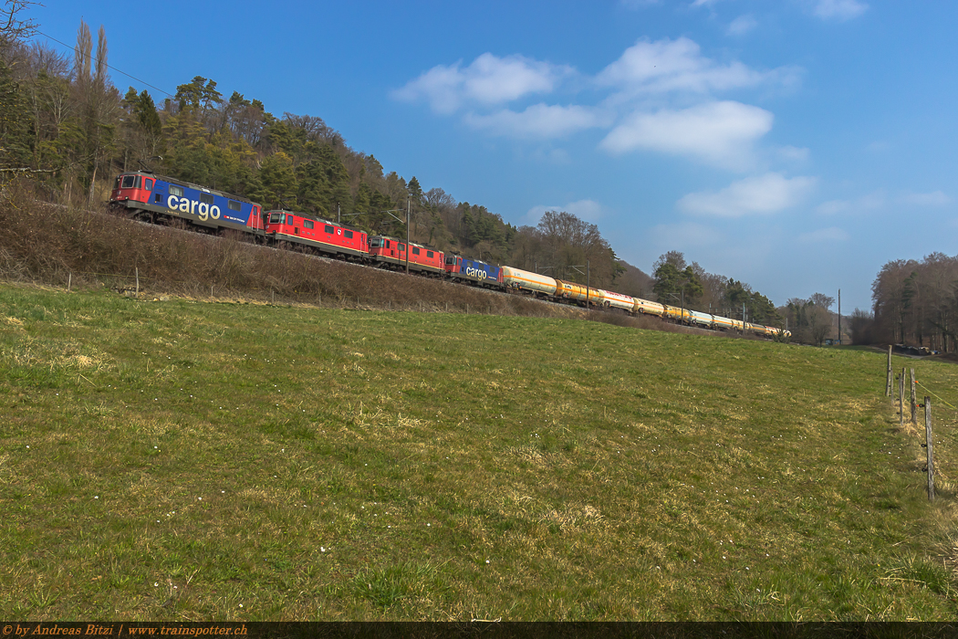 Die vier SBB Cargo National 420 310, 11239 ’’Porrentruy’’, 11283 und 420 178 