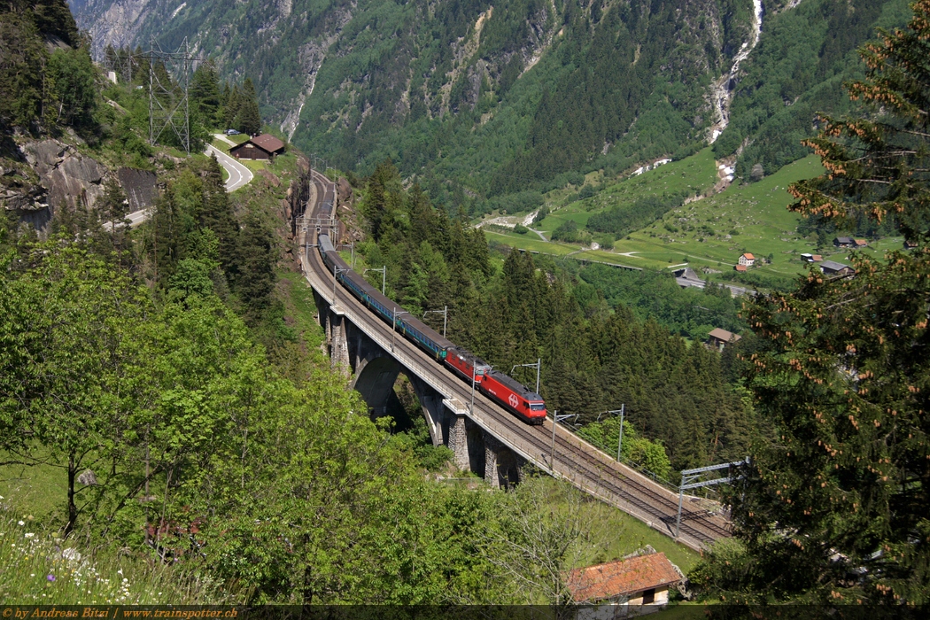 SBB_Re_460_090-4_(Re_4_4_II_11172)_1