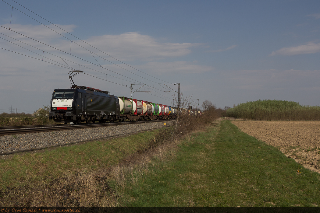 ES 64 F4-288