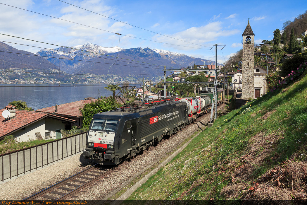 ES 64 F4-084