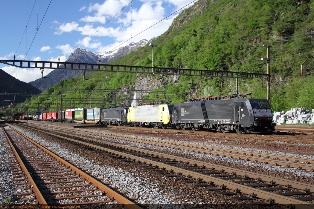 TXL_ES_64_F4-098_ES_64_F4-026_ES_64_F4-097_1