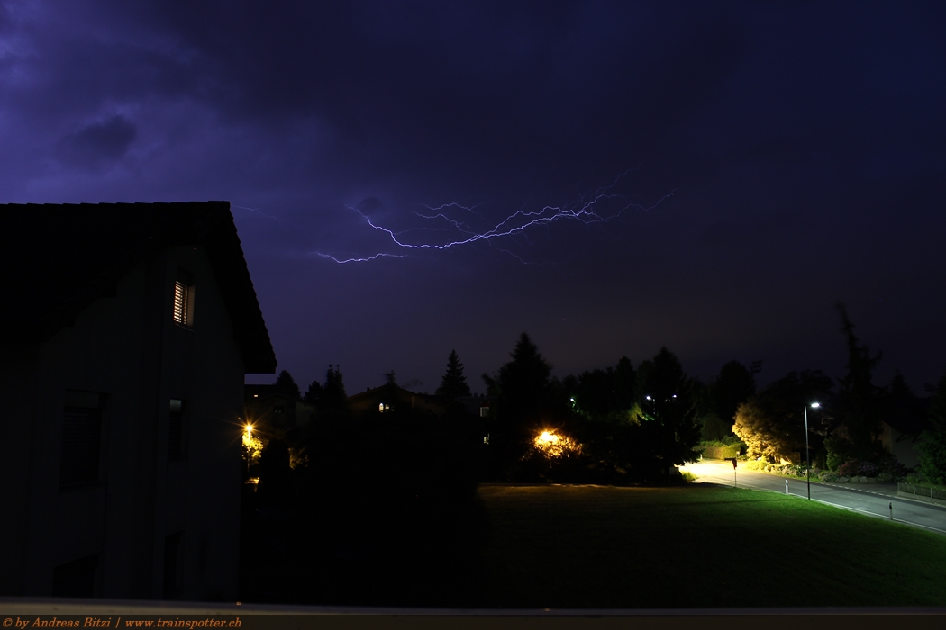 Blitze über Hochdorf
